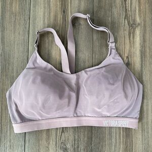 Victoria Secret sports bra 36c